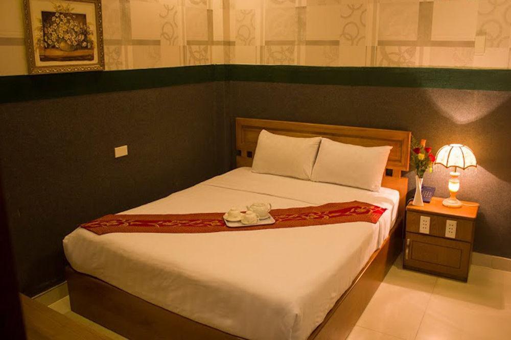 Nam Son Hotel Ho Chi Minh City Exterior photo