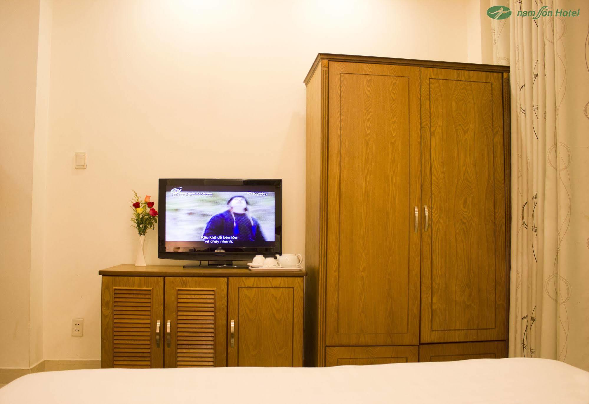 Nam Son Hotel Ho Chi Minh City Exterior photo