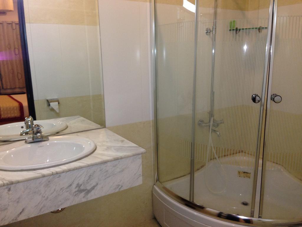 Nam Son Hotel Ho Chi Minh City Room photo